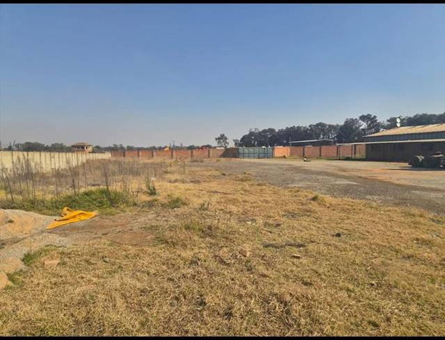 FARM FOR SALE IN ZESFONTEIN